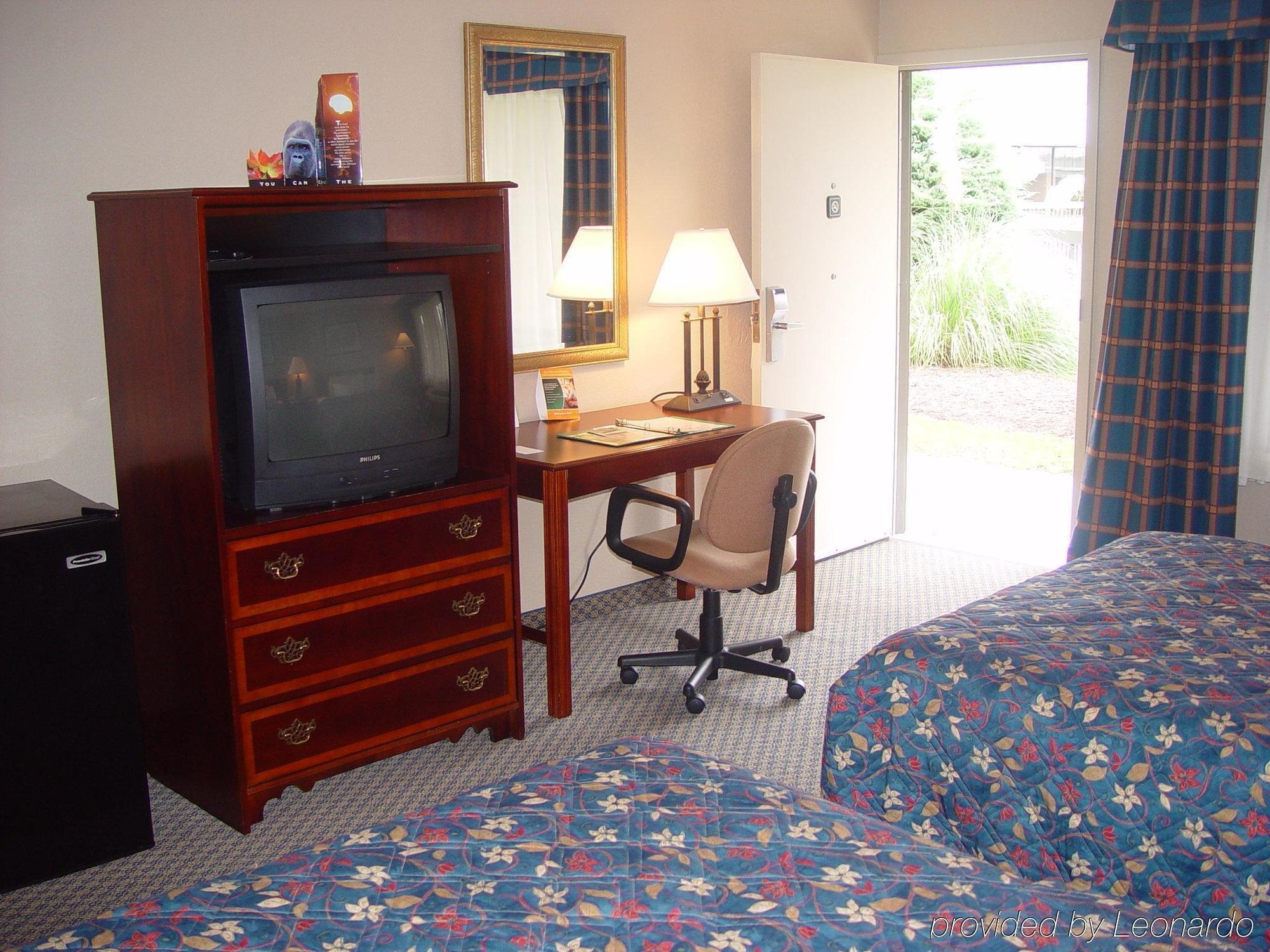 Mayfair Inn Williamston Zimmer foto