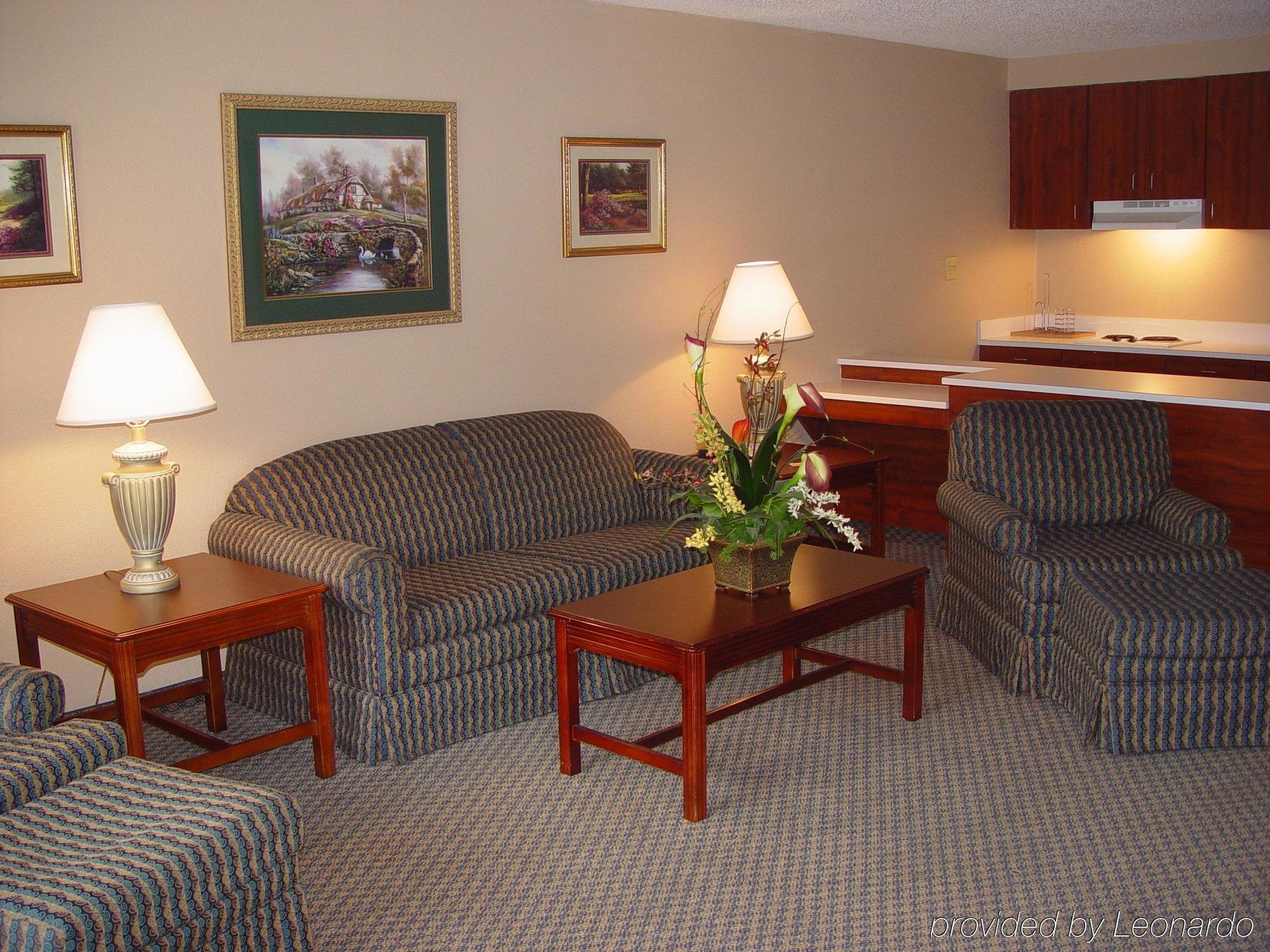 Mayfair Inn Williamston Zimmer foto